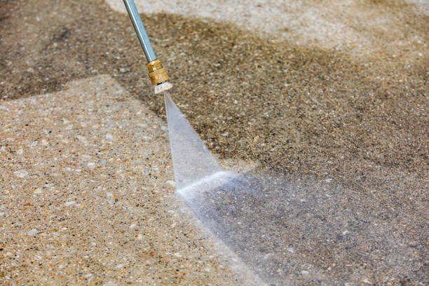 Best Oil Spill Cleanup  in St Ignace, MI